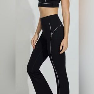 Garage Black Flair Leggings with White Trim
